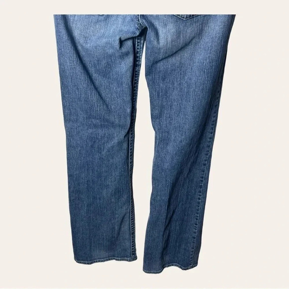 0502W. SILVER JEANS DENIM MEDIUM WASH IN COLOR SIZE 31 BOOTCUT STYLE - Picture 10 of 10